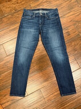 Lucky Brand women’s Sienna slim boyfriend Jean like new!